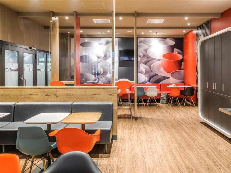 Ibis Baar Zug Exterior foto